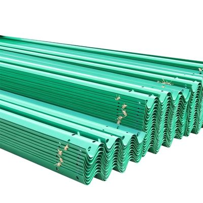 Οδική προστατευτική ράχτρα W Beam Cost Steel Per Foot Κατασκευασμένο από Q345 Strip Steel για την προστασία του δρόμου