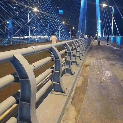Προσαρμοσμένο χρώμα Highway Guardrail Bridge Guardrail με θερμό βύθιση γαλβανισμένο χάλυβα