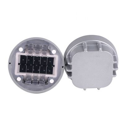 Υψηλής αντανάκλασης ηλιακό δρόμο Stud Cast Aluminum ενσωματωμένο για την προειδοποίηση του δρόμου