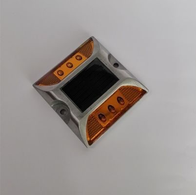 104*123*23mm Κόκκινο Led Αντανακλαστικό Αλουμίνιο Cat Eye Ηλιακό Δρόμο για Βιομηχανικές Περιοχές