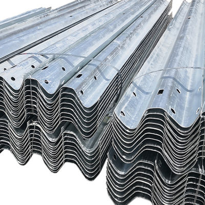 Ζεστά βυθισμένα γαλβανισμένα W Beam 2 Bending Highway Guardrails για την οδικότητα Q235 Q345