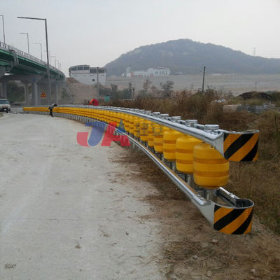 Εγκρίθηκε από την CE EVA Highway Rolling Barrel Guardrail για την οδική κυκλοφορία