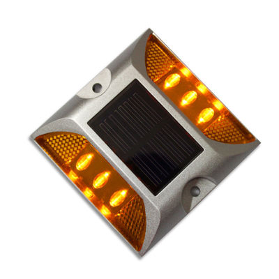 100*100*20mm Κόκκινο LED Strobe Αλουμίνιο Αντανακλαστικό Road Stud για το Λεωφόρο