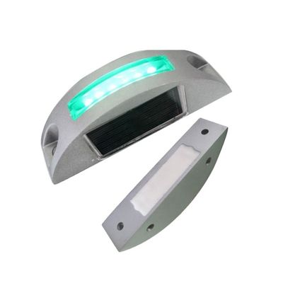 Αλουμινίου Flashing Road Marker Ηλιακό Cast Semi Circle Road Stud Cat Eye με χρώμα LED
