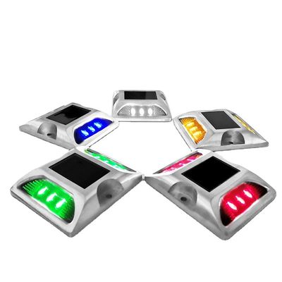 Πιστοποιημένο ROHS Cast Aluminum Square Reflective Road Stud για την οδική ασφάλεια στην αγορά