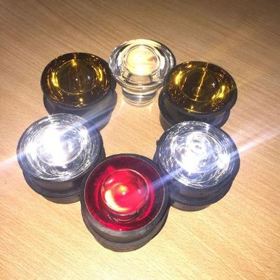 Οδική ασφάλεια Οδική σήμανση G105 Ηλιακό φως LED αναβοσβήνει Αντανακλαστικό οδικό άξονα για την ασφάλεια