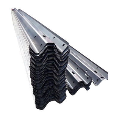 Ζυγισμένο W Beam Highway Guardrail με πιστοποιητικά CE/BV/ISO και πρότυπο AASHTO M-180