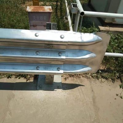 Εξωτερική Ασφάλεια Ζυγισμένο Χάλυβα Αυτοκινητόδρομος Φρουρά γέφυρα Τελειώνει με την ασφάλεια της κυκλοφορίας