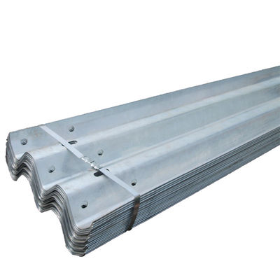 CE/BV/ISO 18001 Πιστοποιημένο W Beam 2 Bending Steel Guardrail για το φραγμό σύγκρουσης αυτοκινητόδρομου