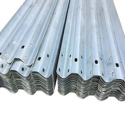 CE/BV/ISO 18001 Πιστοποιημένο W Beam 2 Bending Steel Guardrail για το φραγμό σύγκρουσης αυτοκινητόδρομου