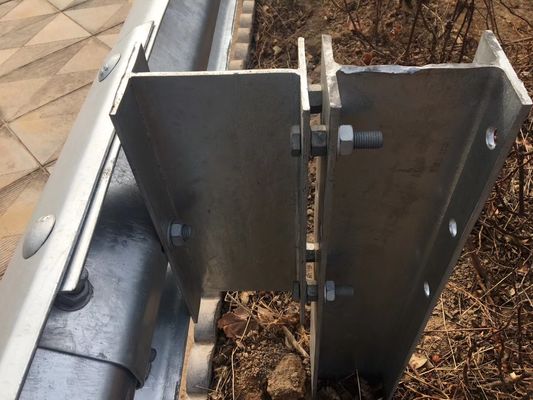 Οδική κυκλοφορία ασφαλής H αποκλειστήρας/διασταυρωτής για ζεστό βύθιση γαλβανισμένο σύστημα προστασίας αυτοκινητόδρομου