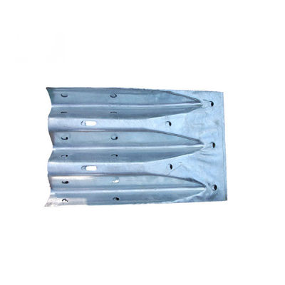 Ασφάλεια οδικών μεταφορών Ζυγισμένο W Beam Highway Guardrail με Customized Post and End