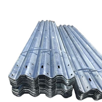 Ζεστό γαλβανισμένο και κρύο έλασμα Custom Metal Guard Rail για οδικό οδικό εμπόδιο ασφάλειας οδικών οδών