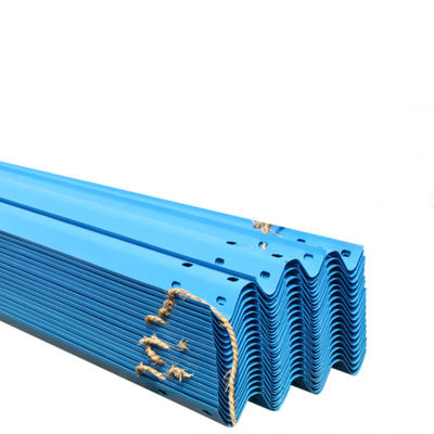 AASHTO M-180 Standard Three Bend Highway Guardrail με ζεστό βουτηγμένο γαλβανισμένο φινίρισμα