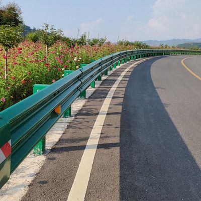 Ασφάλεια οδικής κυκλοφορίας Καθαρό φράγμα Ζεστό βάψιμο Ζυγισμένο χάλυβα Φρουρά σε έκπτωση