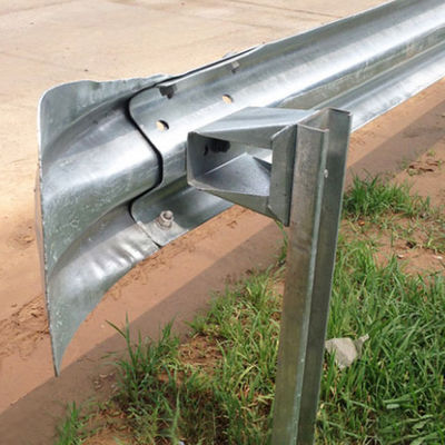 Ζεστό βουτηγμένο γαλβανισμένο AASHTO M180 Standard Steel Guardrail Fishtail End για την οδική ασφάλεια