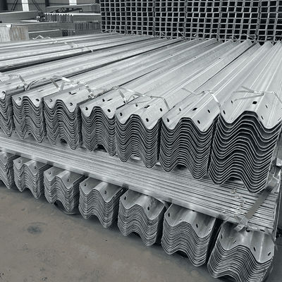 Ασφάλεια οδικών μεταφορών W Beam Hot Dip Galvanized GS2 Guardrail με πιστοποιητικό ISO9001 2008