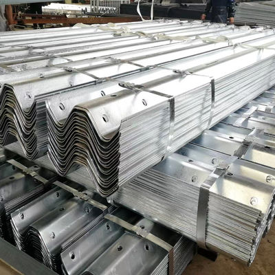Οδική προστασία ISO9001/TUV/ BV/CE Πιστοποιημένο Q345 SJ345R Πρακτικό διακοσμητικό φράχτη