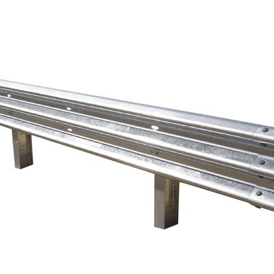 Προσαρμοσμένο χάλυβα W Beam Highway Guardrail για την εξαγωγή αντισυγκρούσεων εμπόδιο κυκλοφορίας