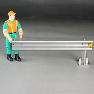 Ζεστό βουτηγμένο γαλβανισμένο AASHTO M-180 Ζινκ Steel Road Barrier Για οδικό εμπόδιο ασφάλειας