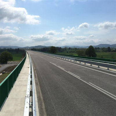 Προσαρμοσμένο χρώμα Q235 Q345 Ατσάλινη οδική περίφραξη τύπου U Ατσάλινος φράχτης για την Αφρική