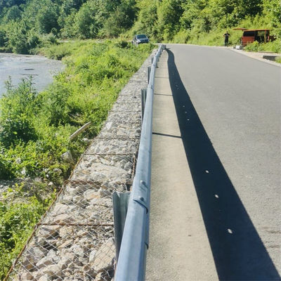 Προσαρμοσμένο χρώμα Q235 Q345 Ατσάλινη οδική περίφραξη τύπου U Ατσάλινος φράχτης για την Αφρική