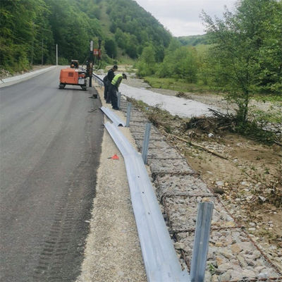 Ευρωπαίο Πρότυπο Ζυγισμένου Χάλυβα Οδικά Φράχτη για την Προσαρμογή του Φράχτη Φρουράς Οδικών Δρόμων