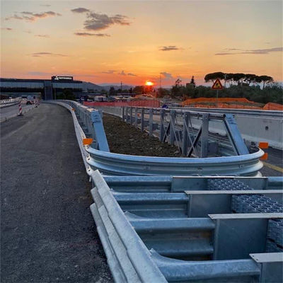 Εξωτερική Ασφάλεια Πουλί Επιχρισμένο Custom Color Steel Highway Guardrail για την ασφάλεια της κυκλοφορίας