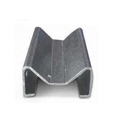 ISO9001 2008 Εγκριθείσα θερμά έλαση Aashto Standard Steel Sigma Post για προστατευτικό κάγκελο αυτοκινητόδρομου