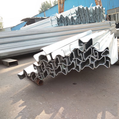 ISO9001 2008 Εγκριθείσα θερμά έλαση Aashto Standard Steel Sigma Post για προστατευτικό κάγκελο αυτοκινητόδρομου