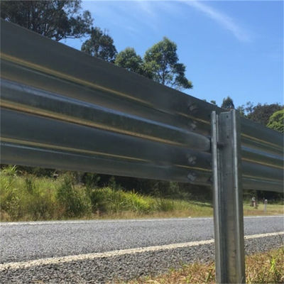 ISO9001/TUV/ BV/CE Πιστοποιημένο W Beam Guardrail για προστασία από τροχαία ατυχήματα με θερμότατα γαλβανισμό